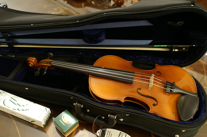 バイオリン　ARS MUSIC 1/4 チェコ製　2021年製 弦楽器 楽器/器材 おもちゃ・ホビー・グッズ 【テレビで話題】